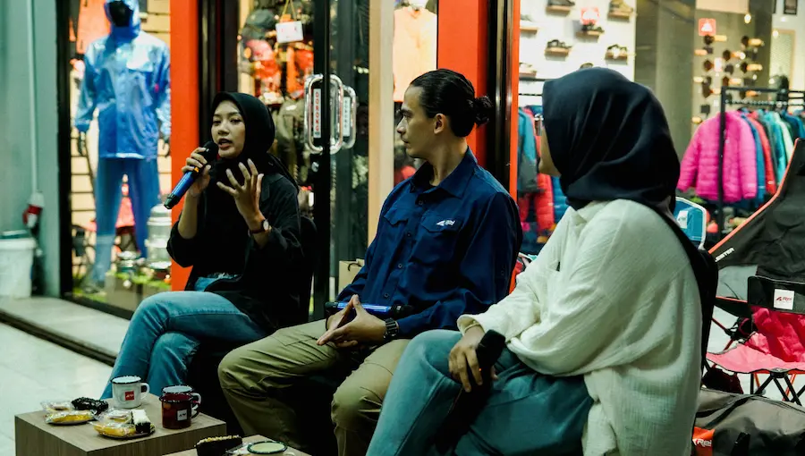Bintang tamu Arei Xperience di Arei Store Buaran
