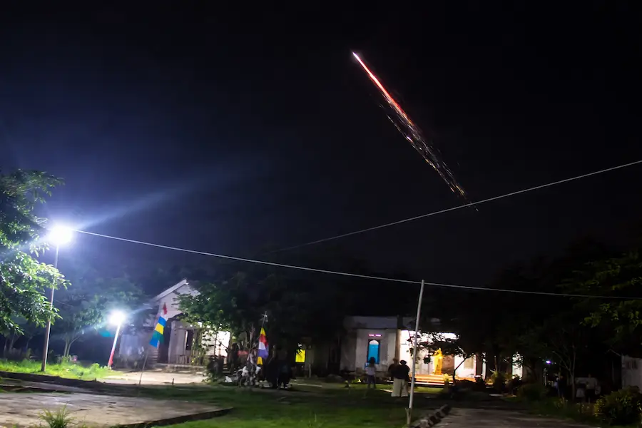 Space Debris atau Sampah Antariksa Melintas Di Langit Lampung